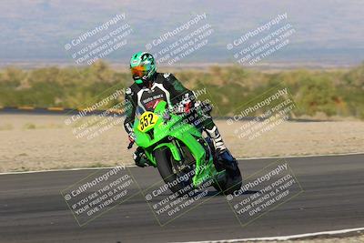 media/Oct-29-2022-CVMA (Sat) [[14c0aa3b66]]/Race 11 Amateur Supersport Open/